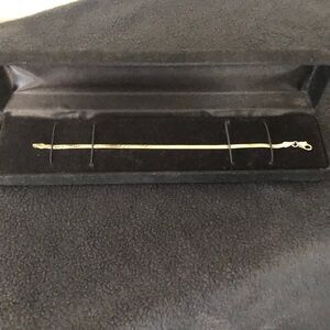 14kt Gold 7” Herringbone Bracelet